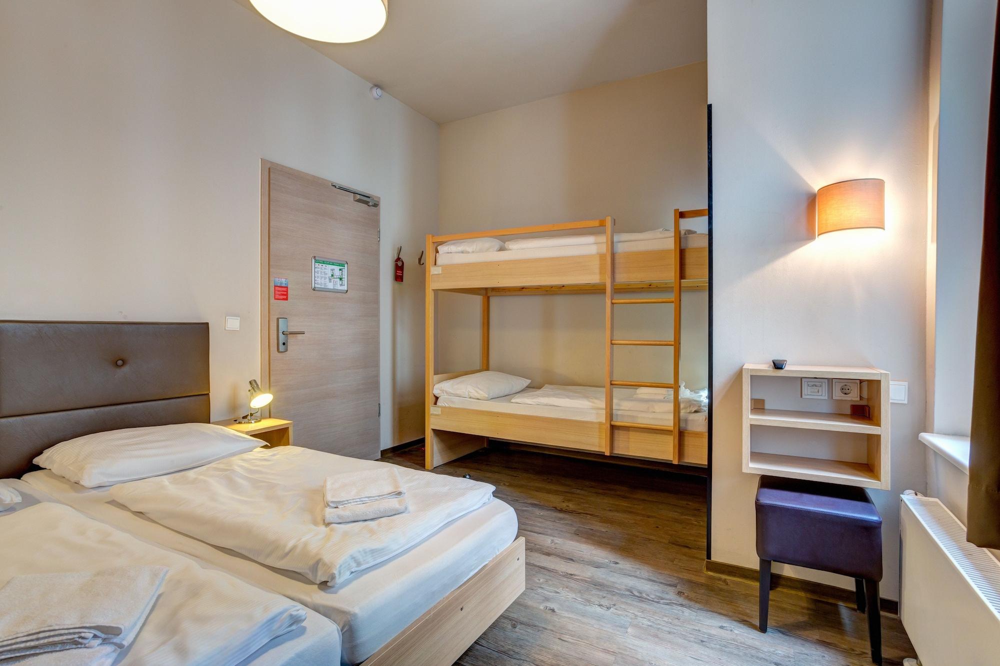 Meininger Mitte Hotel Berlino